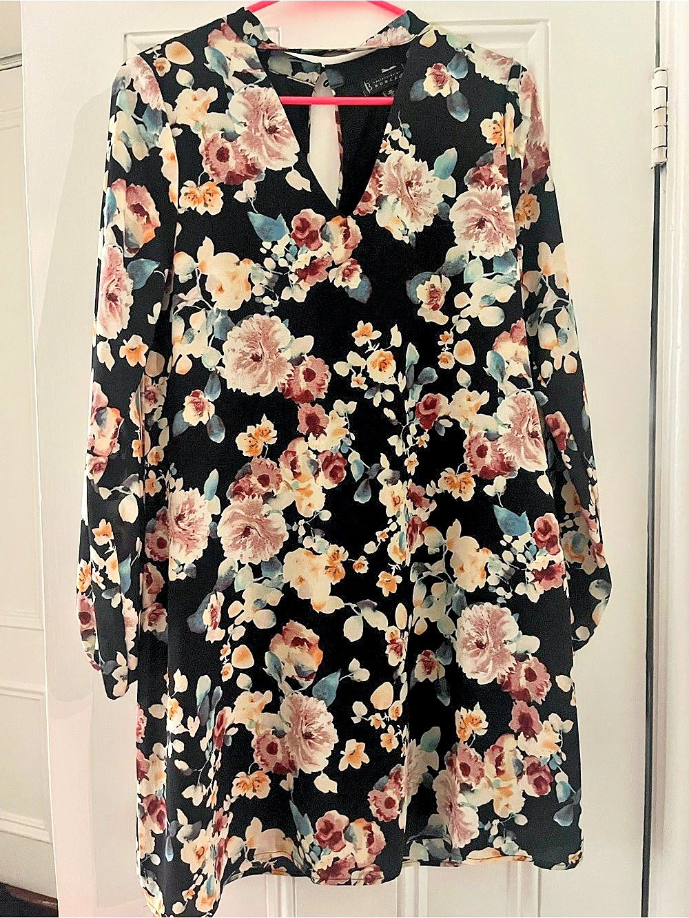 Bobeau Floral Dress in Black & Pink Size XS